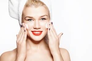 Moisturising Lotion Manufacturers & Franchise